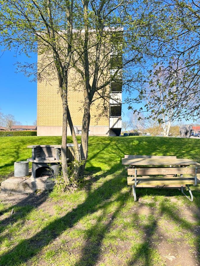 Privat One Bedroom Apartment With Free Parking Odense Zewnętrze zdjęcie