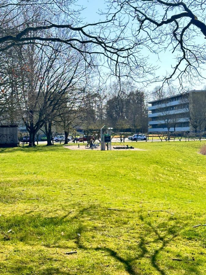 Privat One Bedroom Apartment With Free Parking Odense Zewnętrze zdjęcie