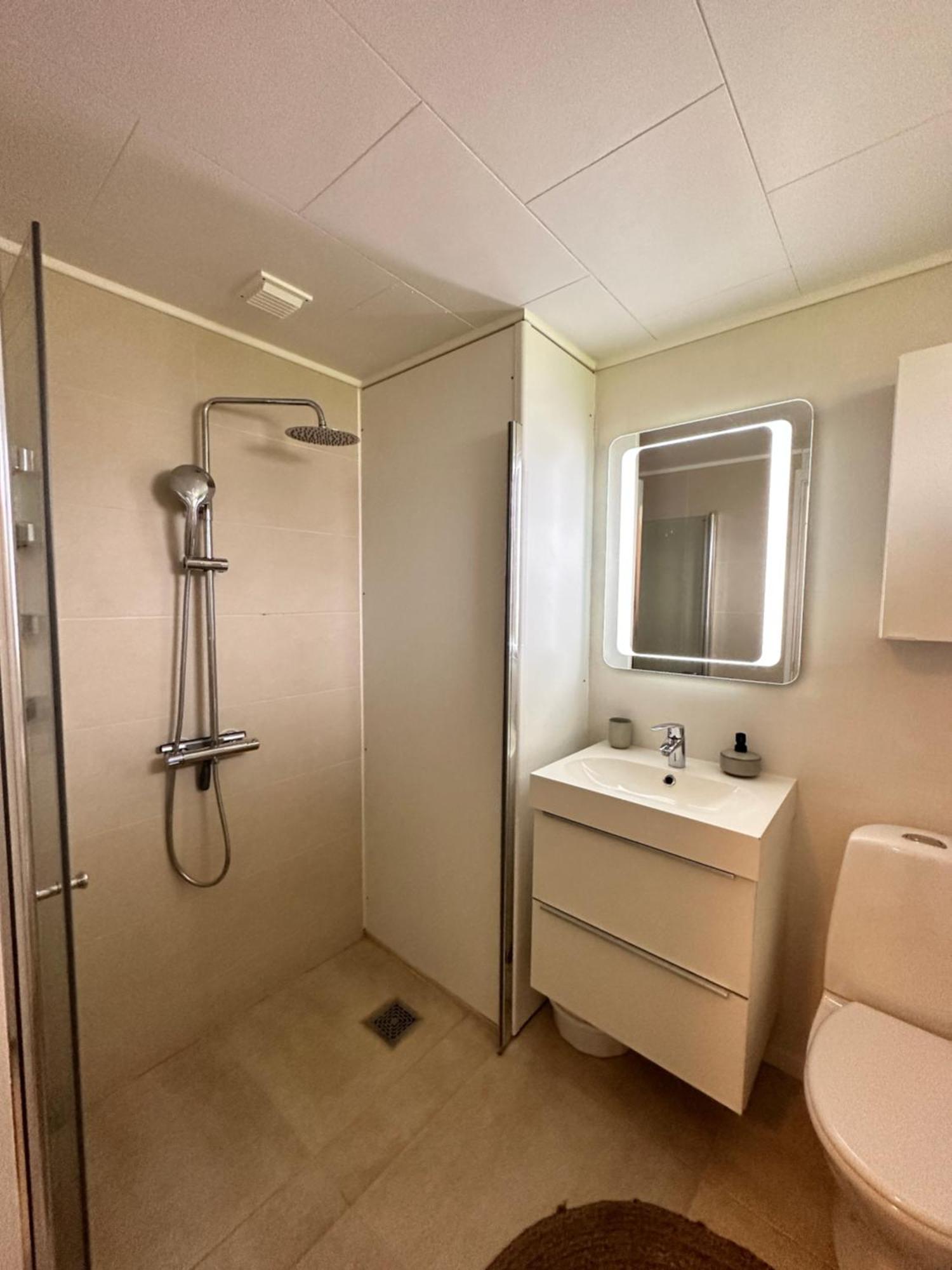 Privat One Bedroom Apartment With Free Parking Odense Zewnętrze zdjęcie